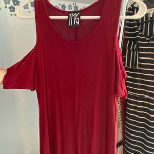 Juniors cold shoulder dress